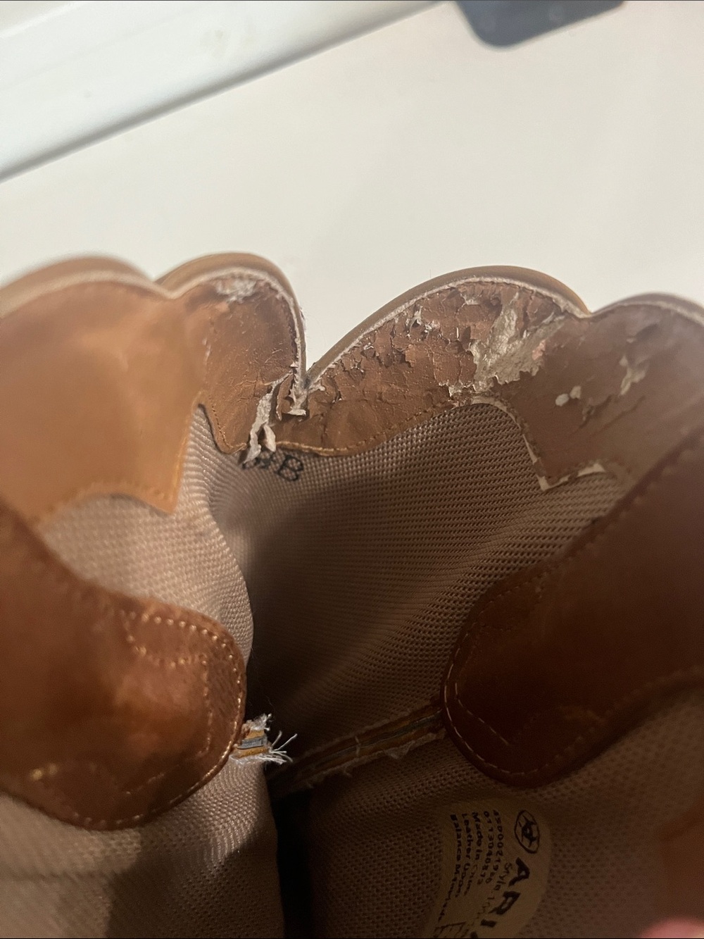 Ariat Brown Cowboy Boots - Picture 9 of 9